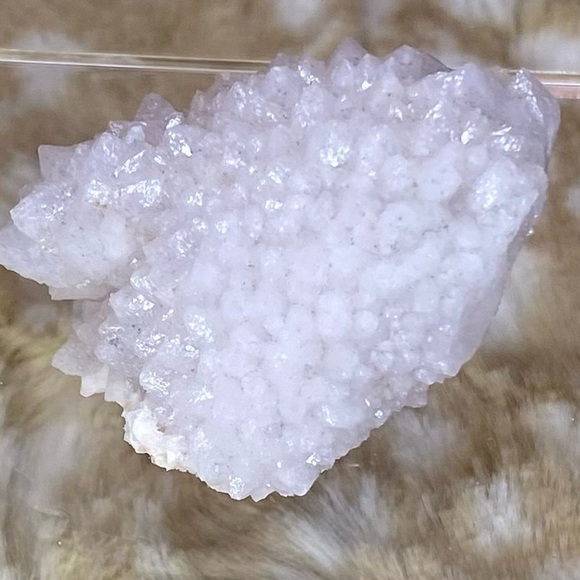 Rose Quartz Cluster - Picture 4 of 7